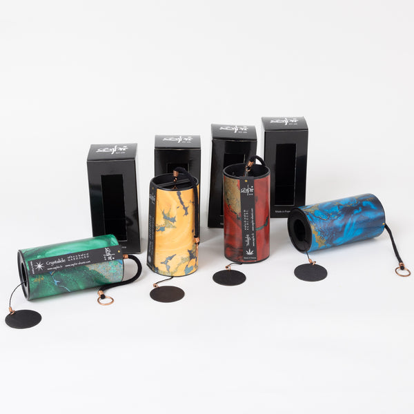 Zaphir Chimes Set van 4 met standaard - Bloem des Levens - Draaibare Premium Standaard. Windgong